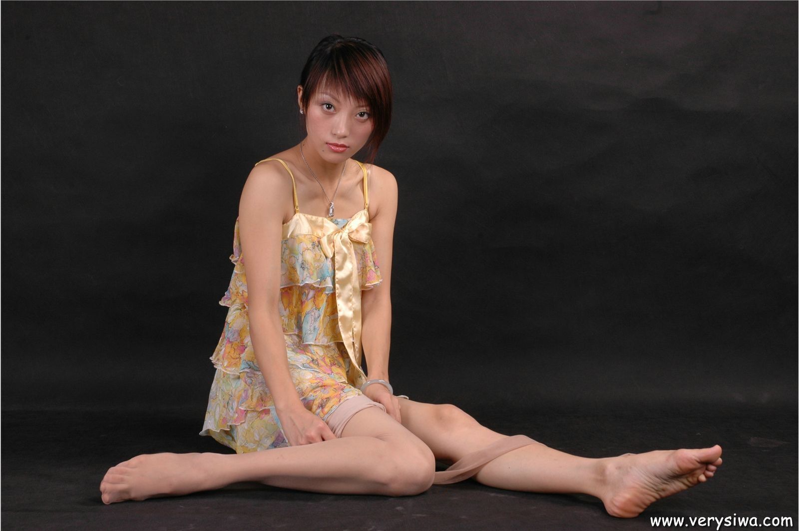 中高艺丝袜美女模特性感图片No.046　网络最全美女套图站库