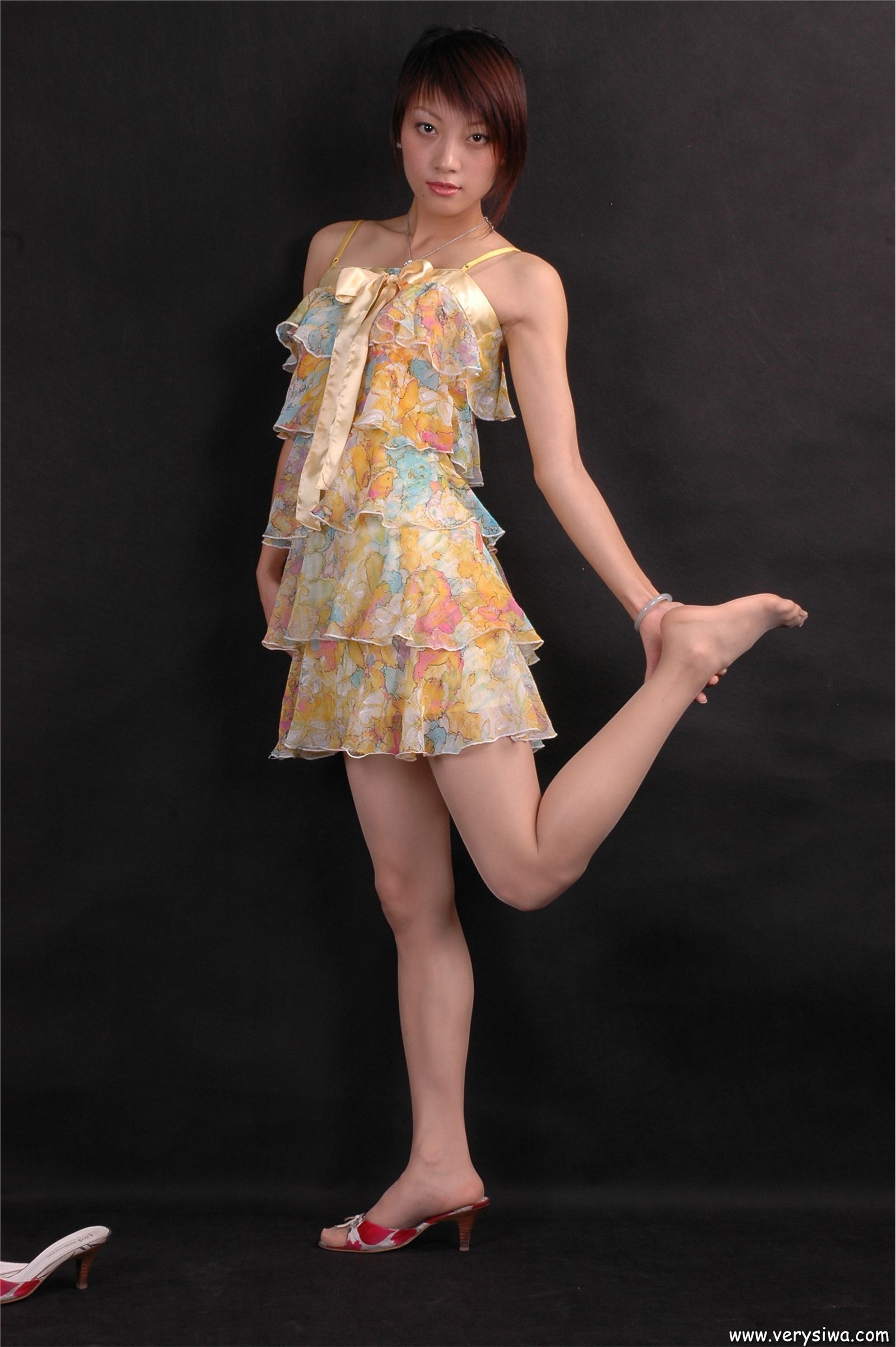 中高艺丝袜美女模特性感图片No.046　网络最全美女套图站库