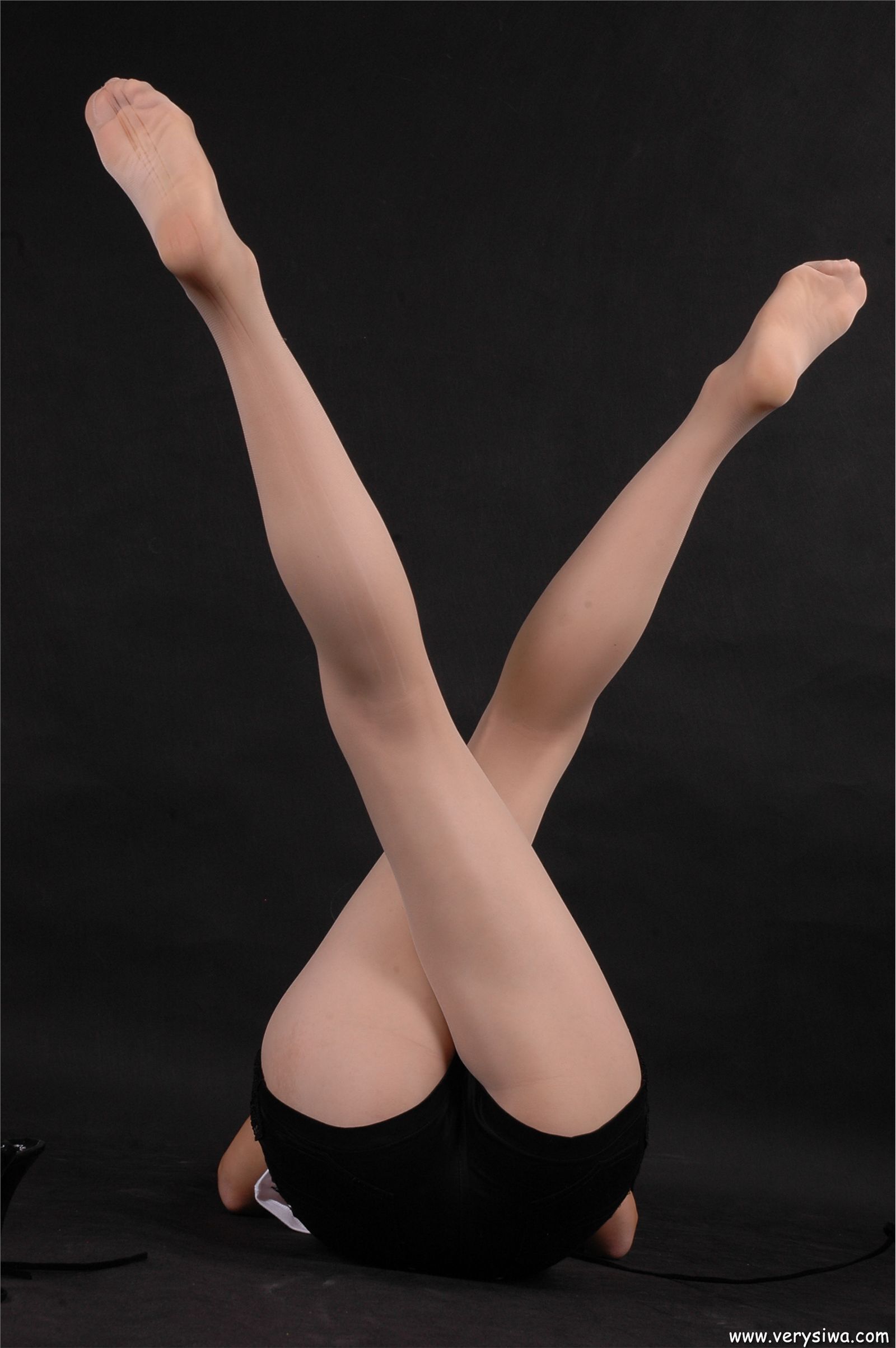中高艺丝袜美女模特性感图片No.046　网络最全美女套图站库