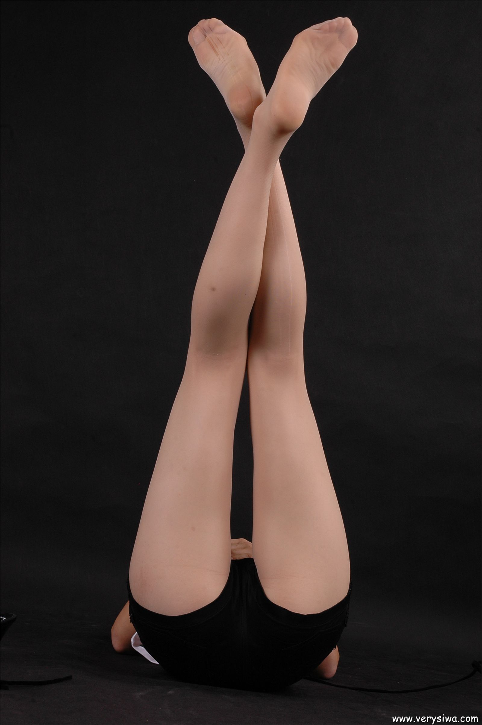 中高艺丝袜美女模特性感图片No.046　网络最全美女套图站库