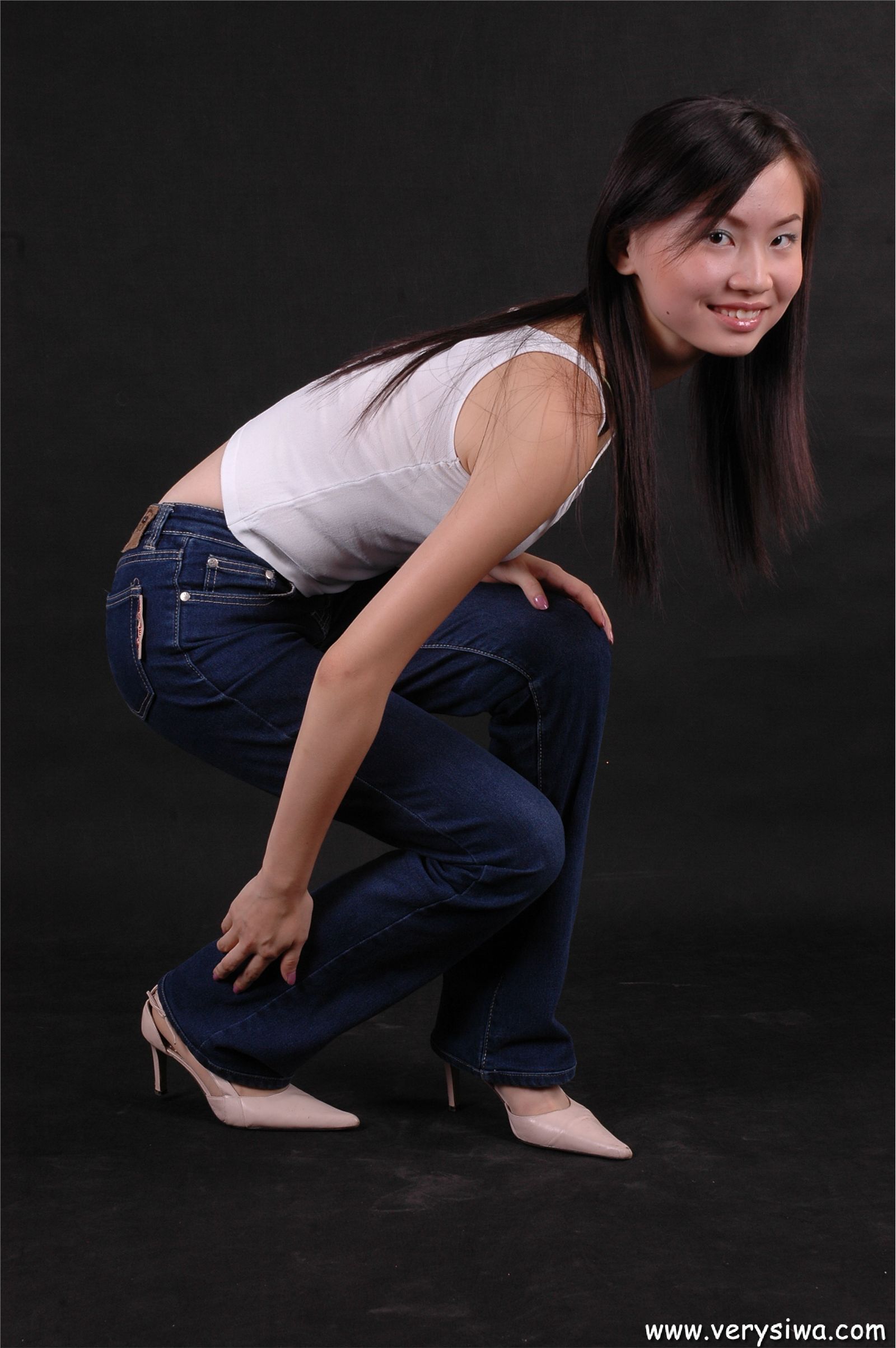 中高艺丝袜美女模特性感图片No.047　网络最全美女套图站库